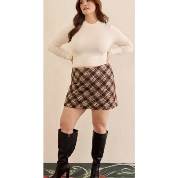 Arula Dresses & Skirts - Arula Plus Soft Flannel Plaid Zip Back Paris Mini Skirt Skort - Size 2X, Stretch